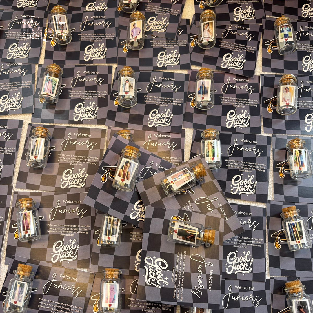 Freshers Photo Bottle Freshers Photo Bottle - Image 3