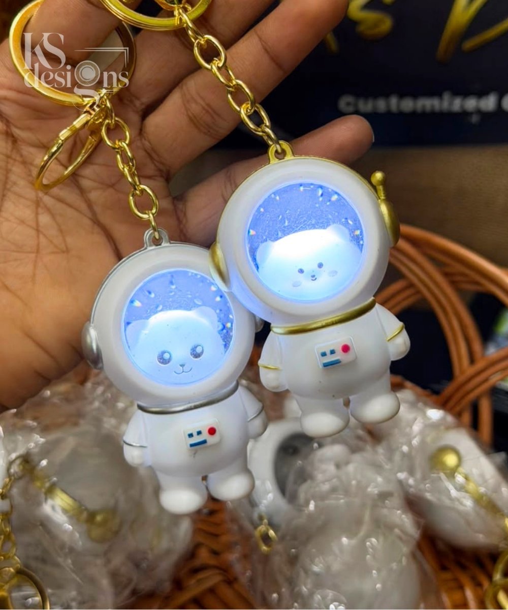 Astronaut Panda Keychain Astronaut Panda Keychain - Image 3
