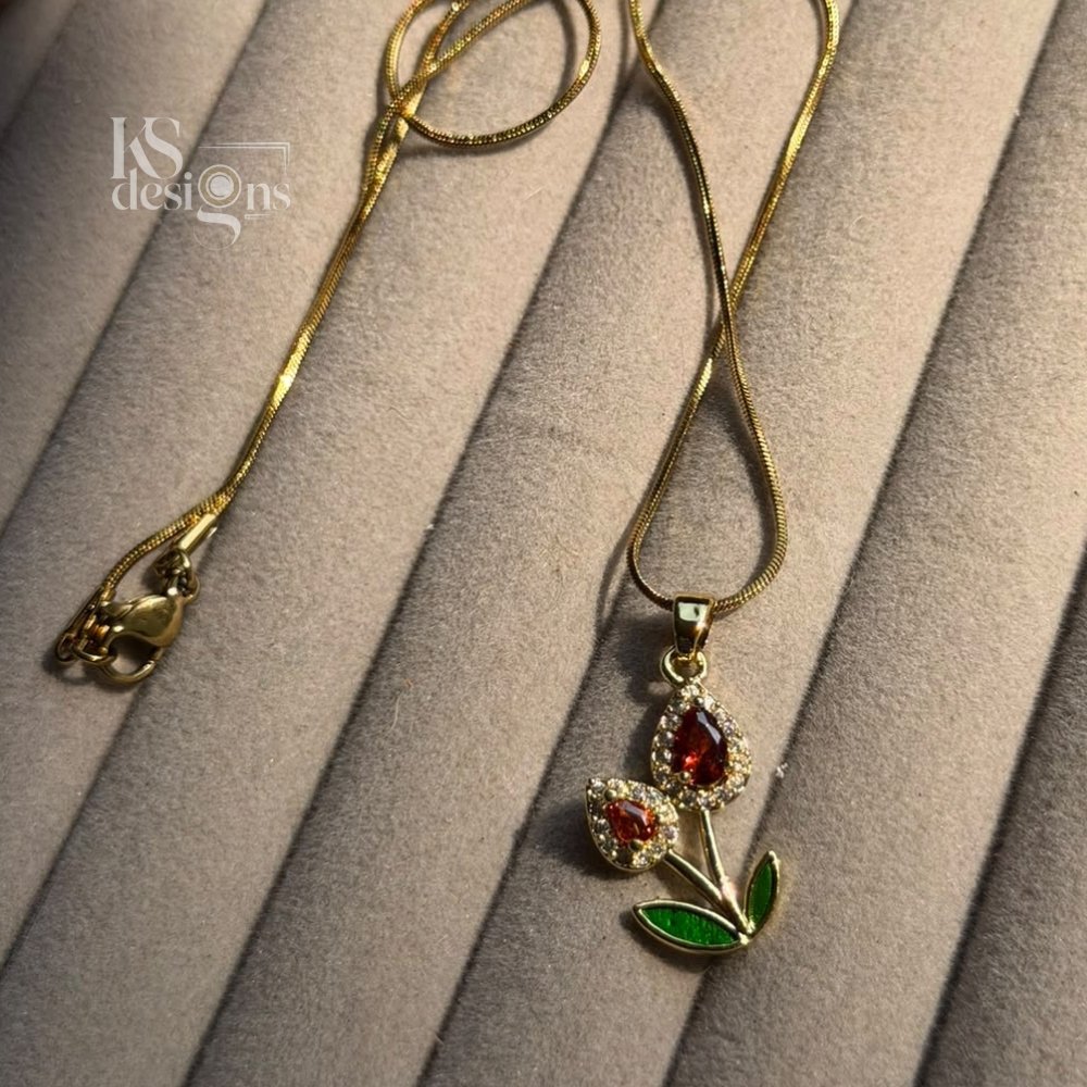 Gold Tulip Pendant Necklace Gold Tulip Pendant Necklace - Image 2