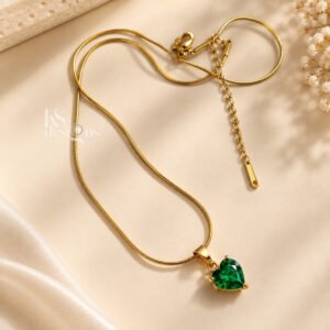 Home Page Emerald Heart Necklace