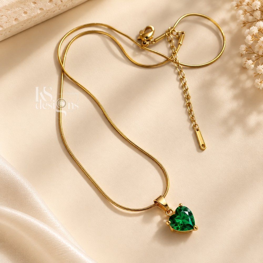 Emerald Heart Necklace Emerald Heart Necklace