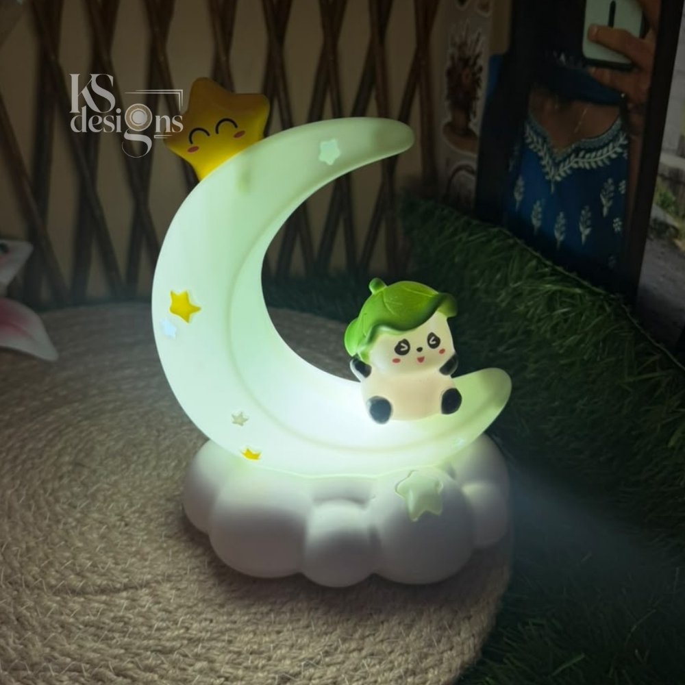Halfmoon Panda Lamp🐼🌙 Halfmoon Panda Lamp🐼🌙